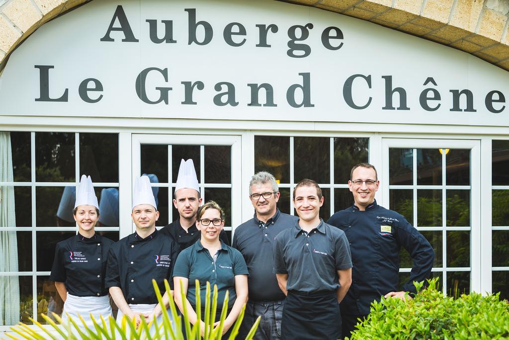 Auberge Du Grand Chene Sillans-la Cascade Kültér fotó